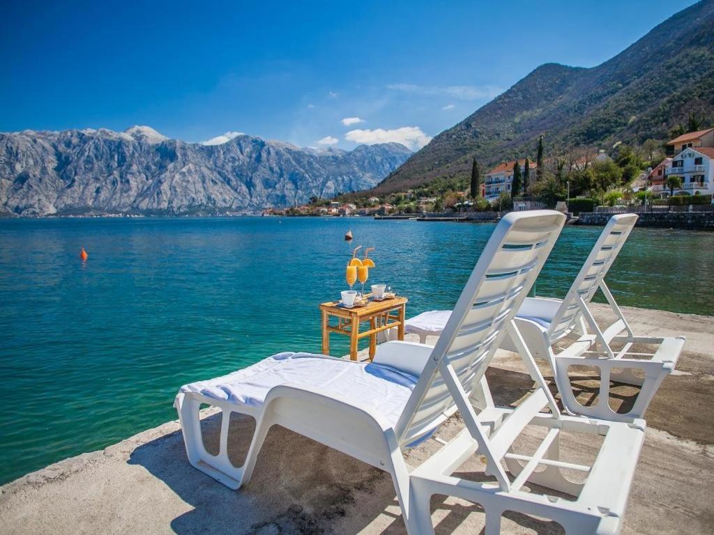 Daria Apartments Kotor Luaran gambar