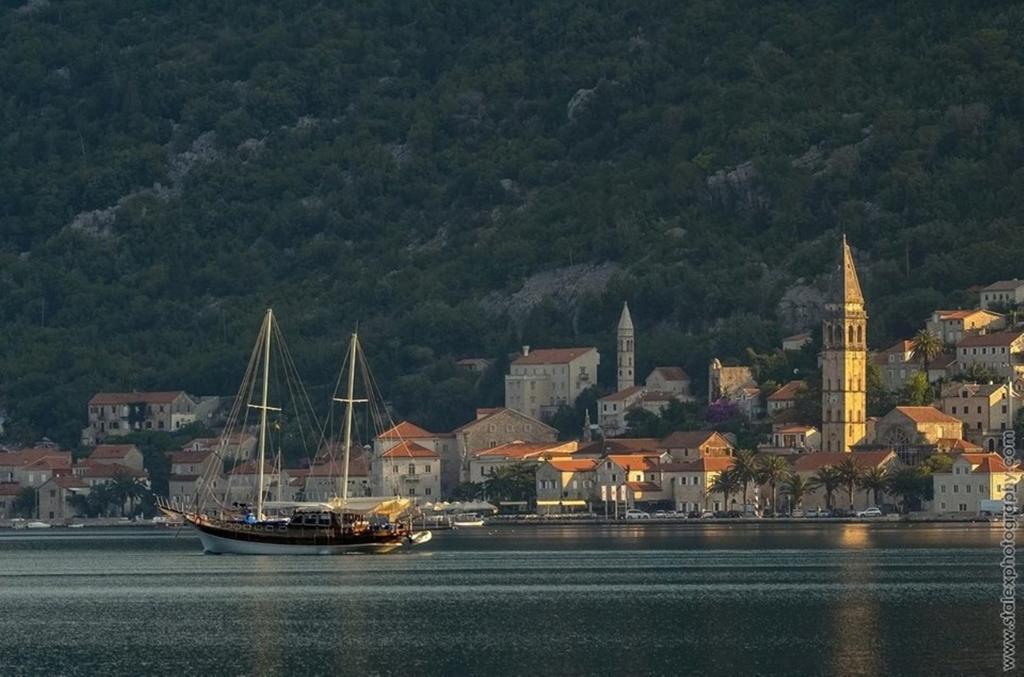 Daria Apartments Kotor Luaran gambar